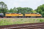 Two Geeps lead a local from the Houston East Belt Subdivision and onto the Houston West Belt Subdivision. 